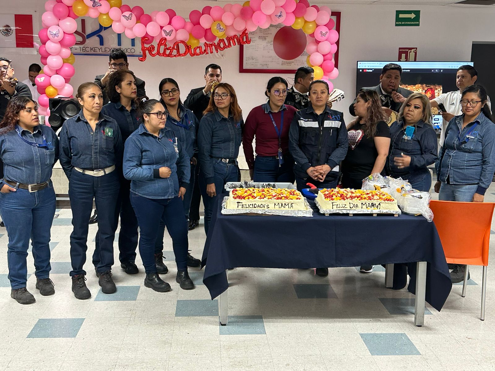 Momentos de la celebración del Día de la Madre