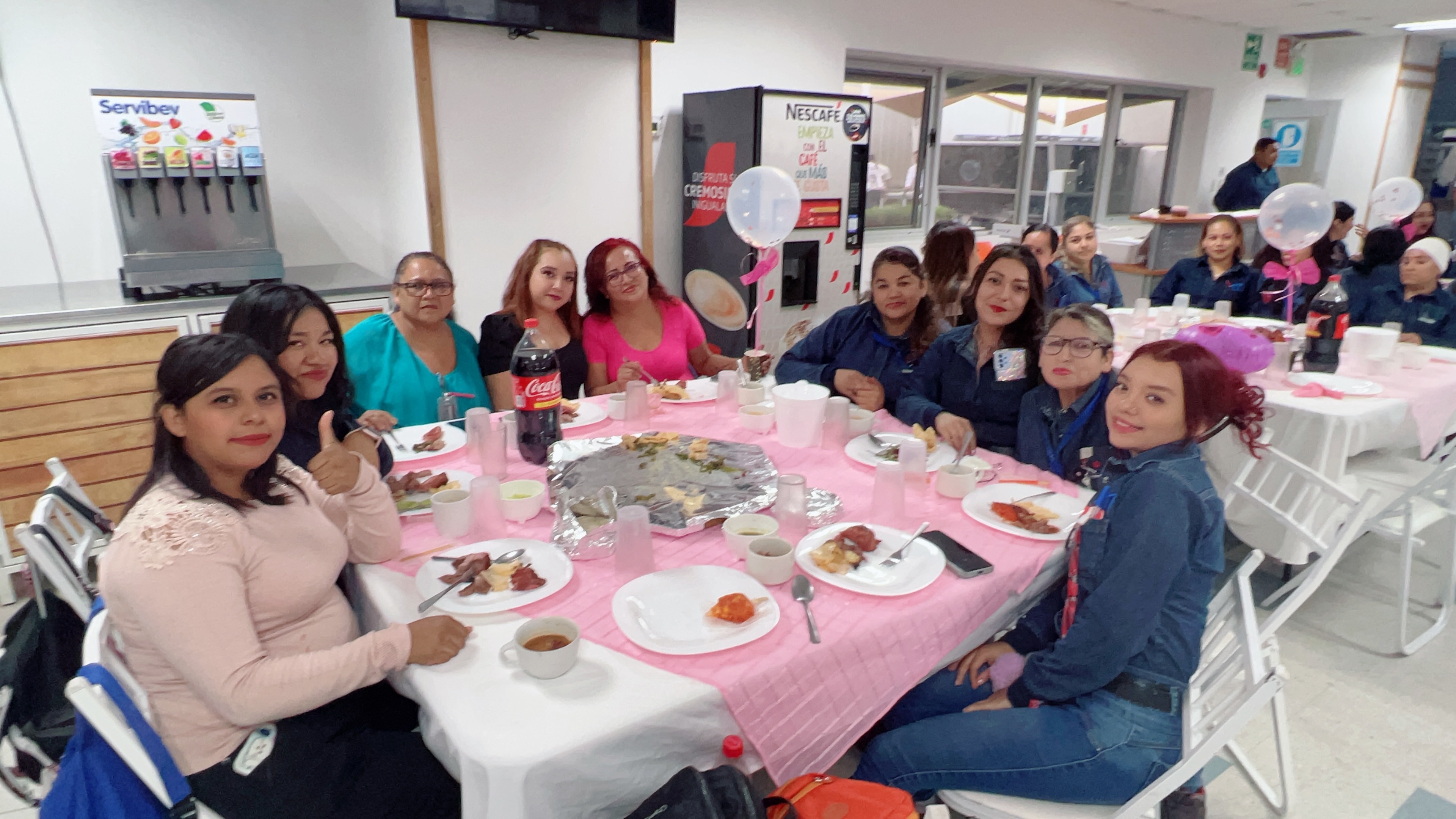 Celebración del Día de la Madre en YKM